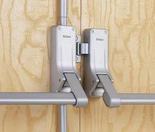 Town Center Locksmith Shop Compton, CA 310-955-1722 Town Center Locksmith Shop Compton, CA 310-955-1722 - 8-Push-Bars